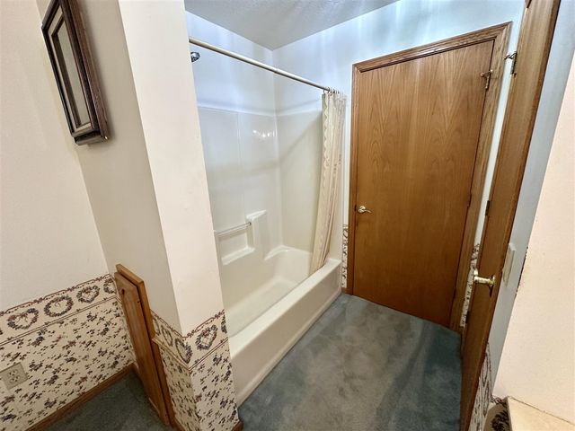 222 Randy Drive, Coldwater, MI 49036