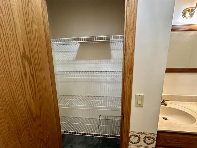 222 Randy Drive, Coldwater, MI 49036