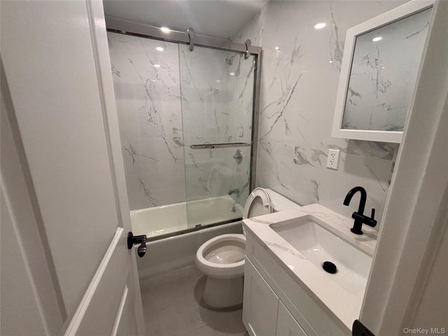 71-34 Kissena Boulevard 2, Flushing, NY 11367