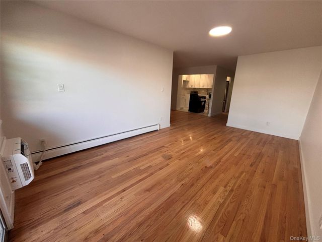 71-34 Kissena Boulevard 2, Flushing, NY 11367