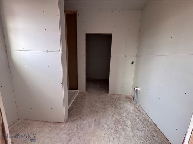 805 Spaniel Lane, Belgrade, MT 59714