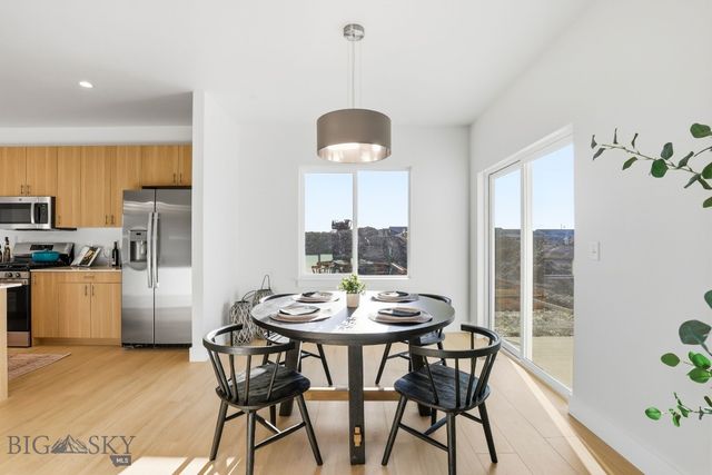805 Spaniel Lane, Belgrade, MT 59714
