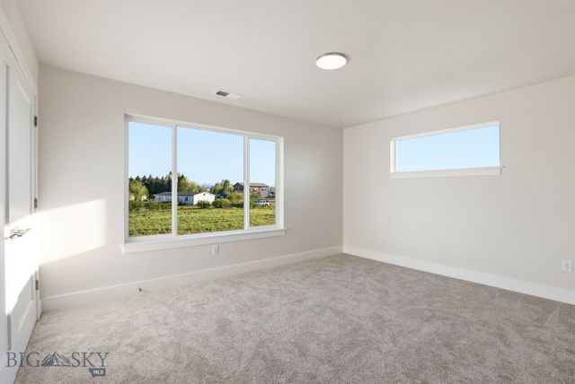 805 Spaniel Lane, Belgrade, MT 59714