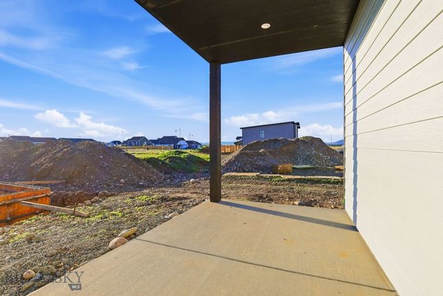 805 Spaniel Lane, Belgrade, MT 59714