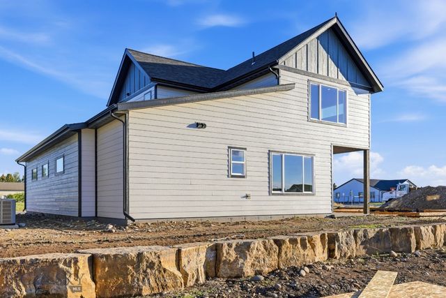 805 Spaniel Lane, Belgrade, MT 59714