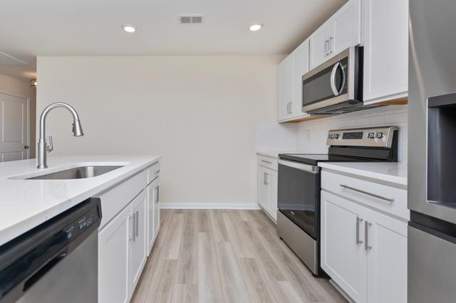 556 Talisman Trail, Longs, SC 29568