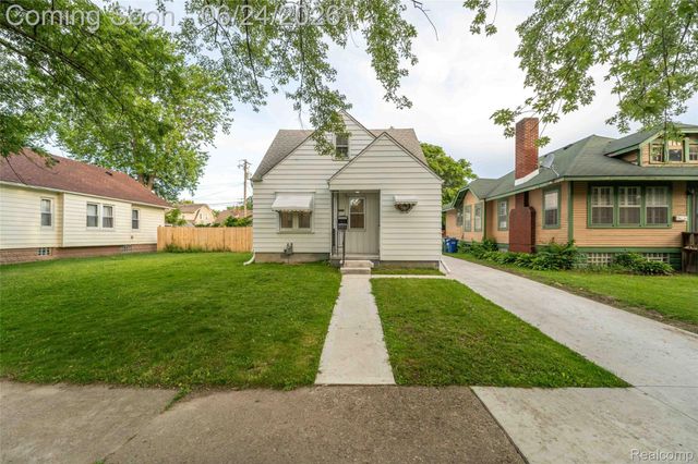 1538 Washington Avenue, Lincoln Park, MI 48146