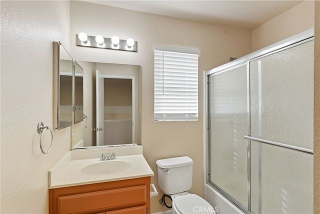 9609 Salinger, Bakersfield, CA 93311