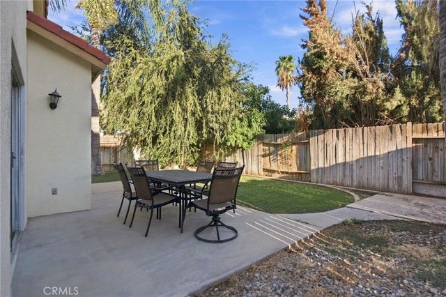 9609 Salinger, Bakersfield, CA 93311