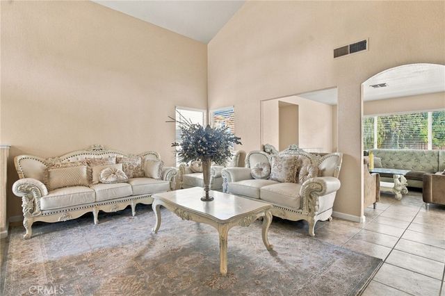 9609 Salinger, Bakersfield, CA 93311
