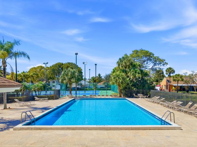 1235 Sussex Street, Boynton Beach, FL 33436