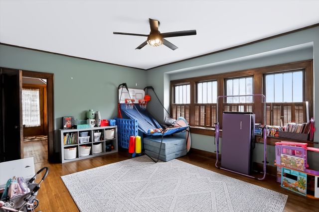 528 N State Street, Greenfield, IN 46140