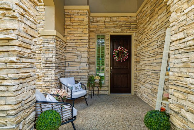 430 Tranquil Oak, San Antonio, TX 78260