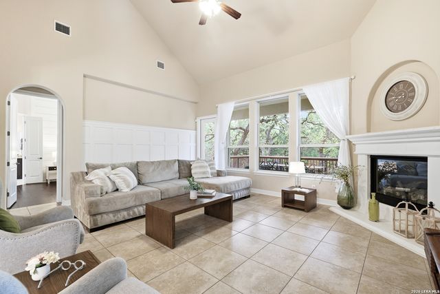 430 Tranquil Oak, San Antonio, TX 78260