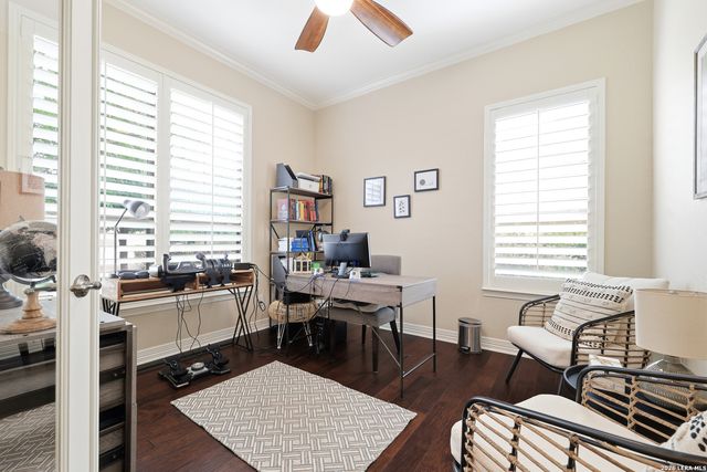 430 Tranquil Oak, San Antonio, TX 78260