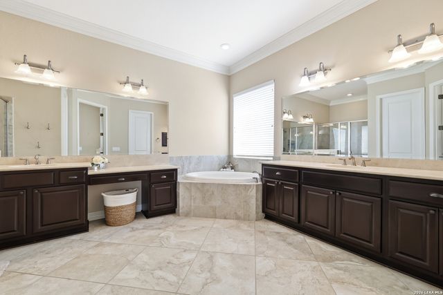 430 Tranquil Oak, San Antonio, TX 78260