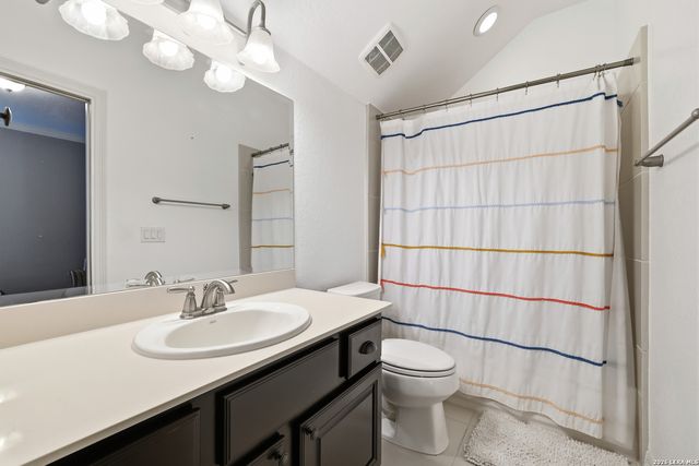 430 Tranquil Oak, San Antonio, TX 78260