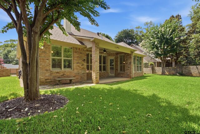 3204 Old Bullard Rd, Tyler, TX 75701