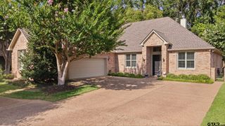 3204 Old Bullard Rd, Tyler, TX 75701