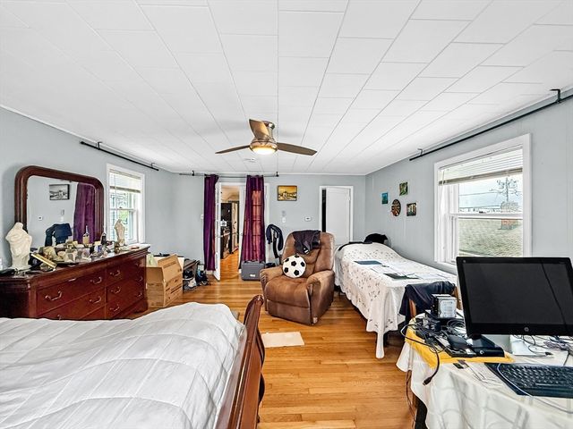 50 Main St, Winthrop, MA 02152