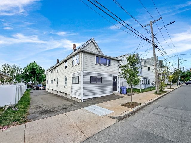 50 Main St, Winthrop, MA 02152
