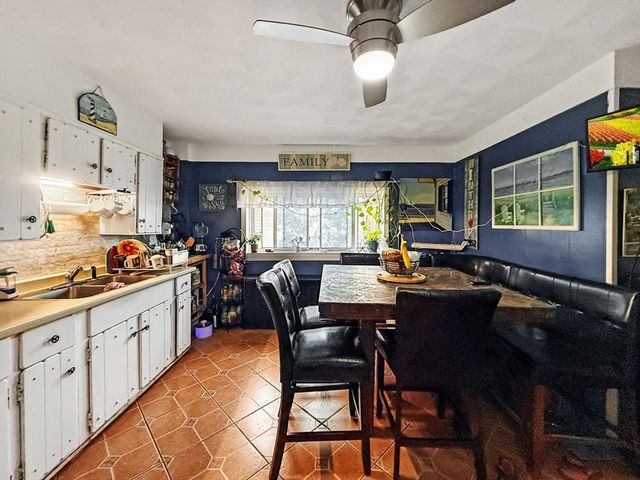 50 Main St, Winthrop, MA 02152