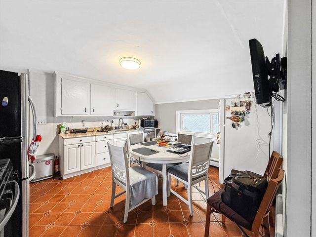 50 Main St, Winthrop, MA 02152