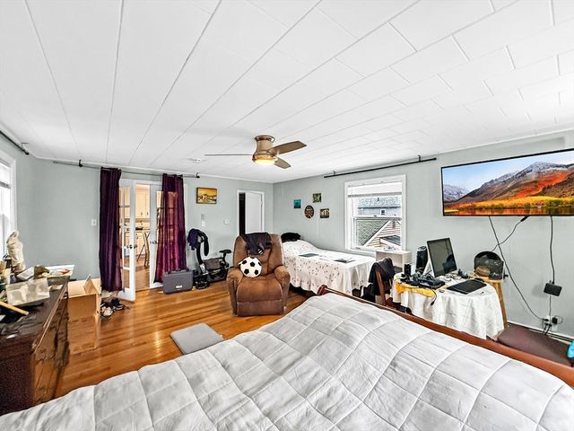 50 Main St, Winthrop, MA 02152