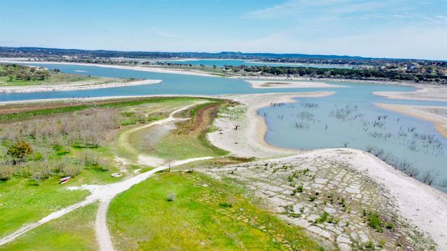 926 Malbec LOOP, Canyon Lake, TX 78133