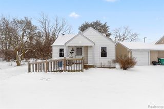 28643 Beechwood Street, Garden City, MI 48135