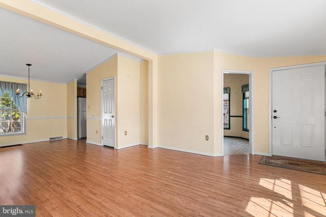 229 HORSESHOE DR, Garnet Valley, PA 19060