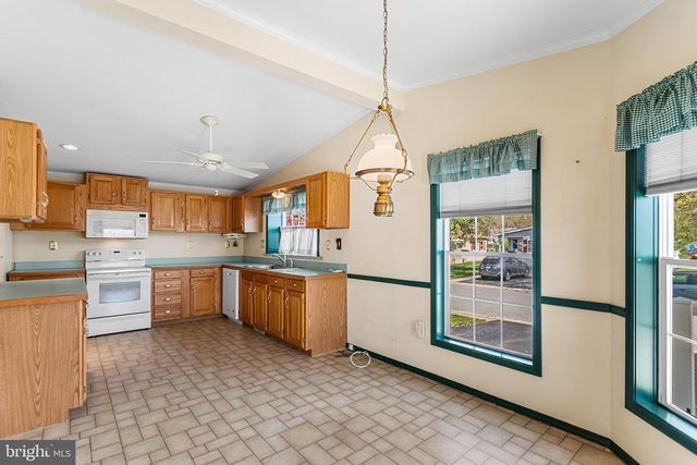 229 HORSESHOE DR, Garnet Valley, PA 19060