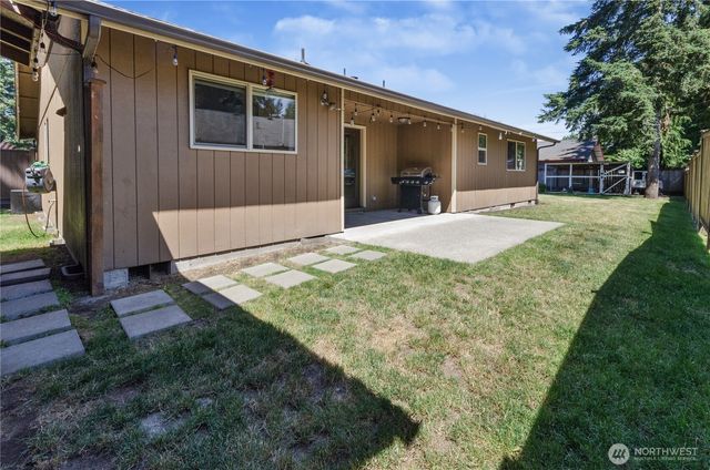 6102 189th Loop SW, Rochester, WA 98579
