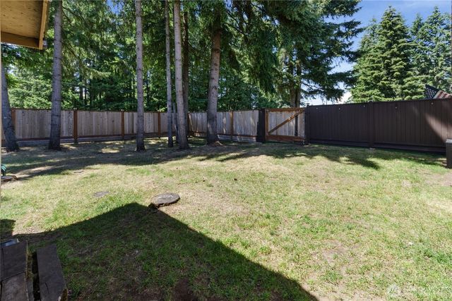 6102 189th Loop SW, Rochester, WA 98579