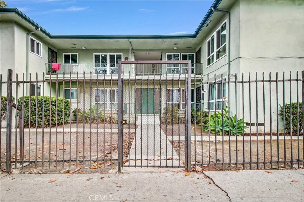 4936 Coliseum Street, Los Angeles, CA 90016 — exterior