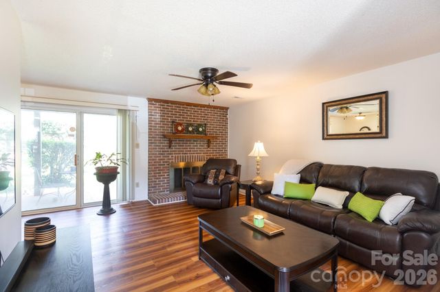 5600 Amity Springs Drive, Charlotte, NC 28212