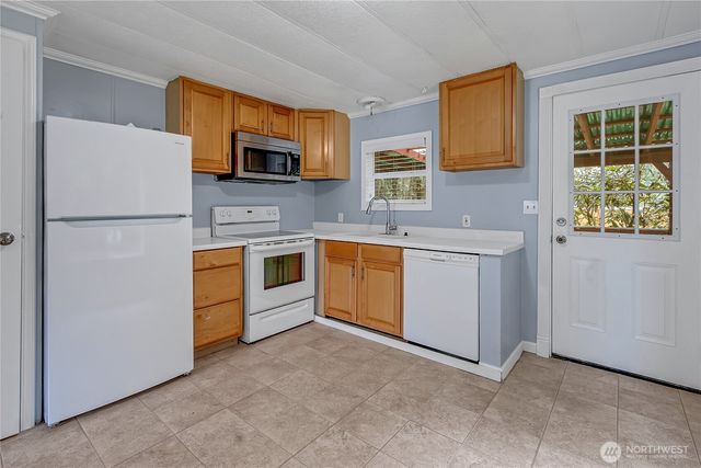 19015 219th Avenue Ct E, Orting, WA 98360