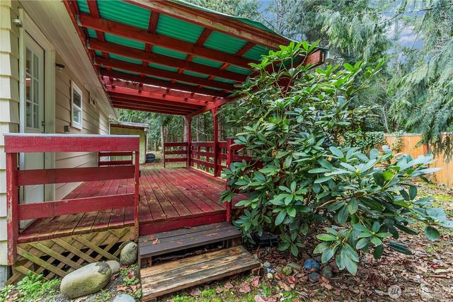 19015 219th Avenue Ct E, Orting, WA 98360