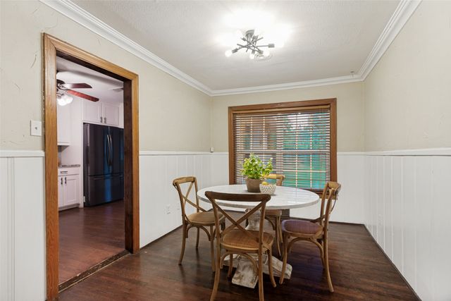 2321 Primrose Avenue, Fort Worth, TX 76111