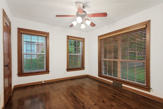 2321 Primrose Avenue, Fort Worth, TX 76111