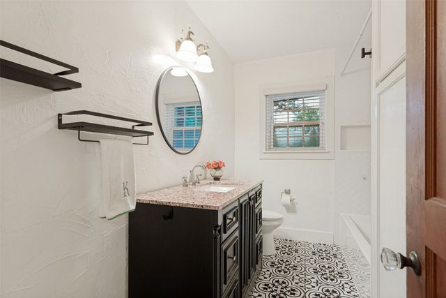 2321 Primrose Avenue, Fort Worth, TX 76111
