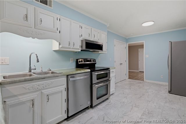 3625 Metric Drive, Hope Mills, NC 28348