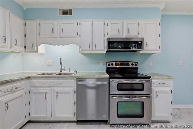 3625 Metric Drive, Hope Mills, NC 28348