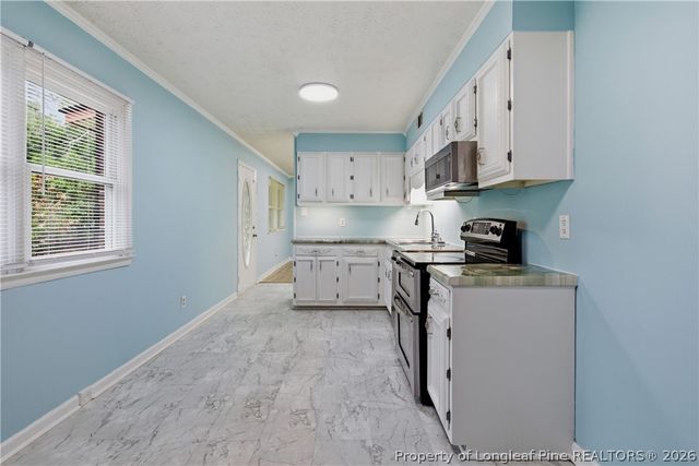 3625 Metric Drive, Hope Mills, NC 28348