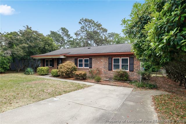 3625 Metric Drive, Hope Mills, NC 28348