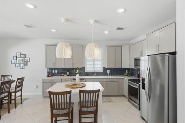 10460 SW Captiva Drive, Port St. Lucie, Port St Lucie, FL 34953