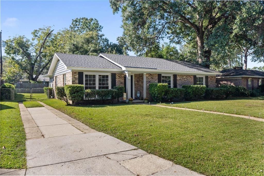 110 Maury Drive, Mobile, AL 36606 — photo 2