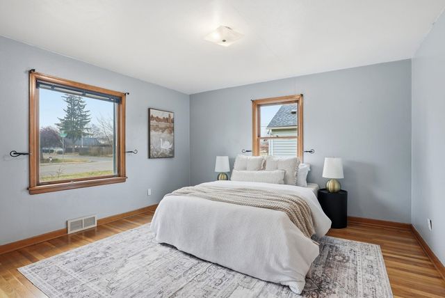 2705 W Grace Ave, Spokane, WA 99205