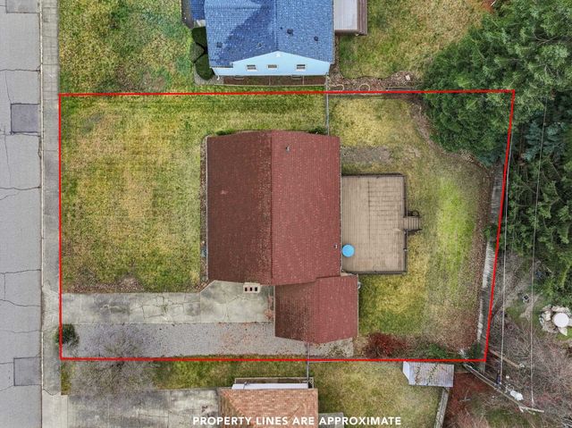 2705 W Grace Ave, Spokane, WA 99205