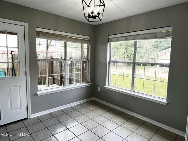 1043 Spanish Oak Boulevard, Florence, MS 39073